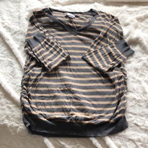 Women’s large sweater maternity